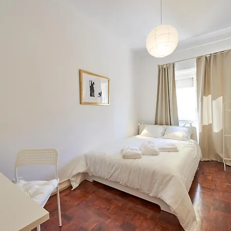 Campo Pequeno Prestige Hotel Lisbon Room photo